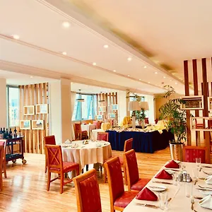 4* Hotel Abyssinia Renaissance